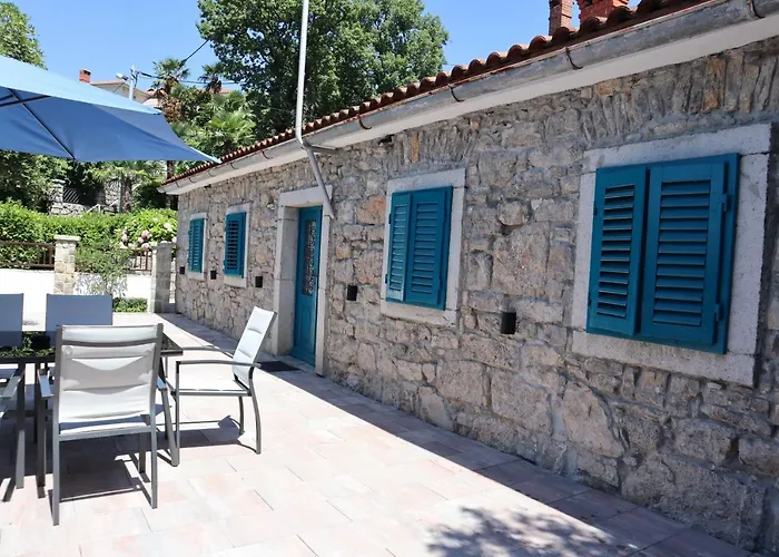 Apartment Toticevi
