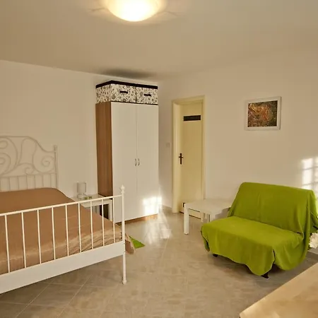 Toticevi Apartment